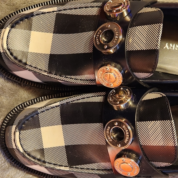 Authentic Burberry Broadbrook checker charcoal studded loafers - Picture 4 of 7